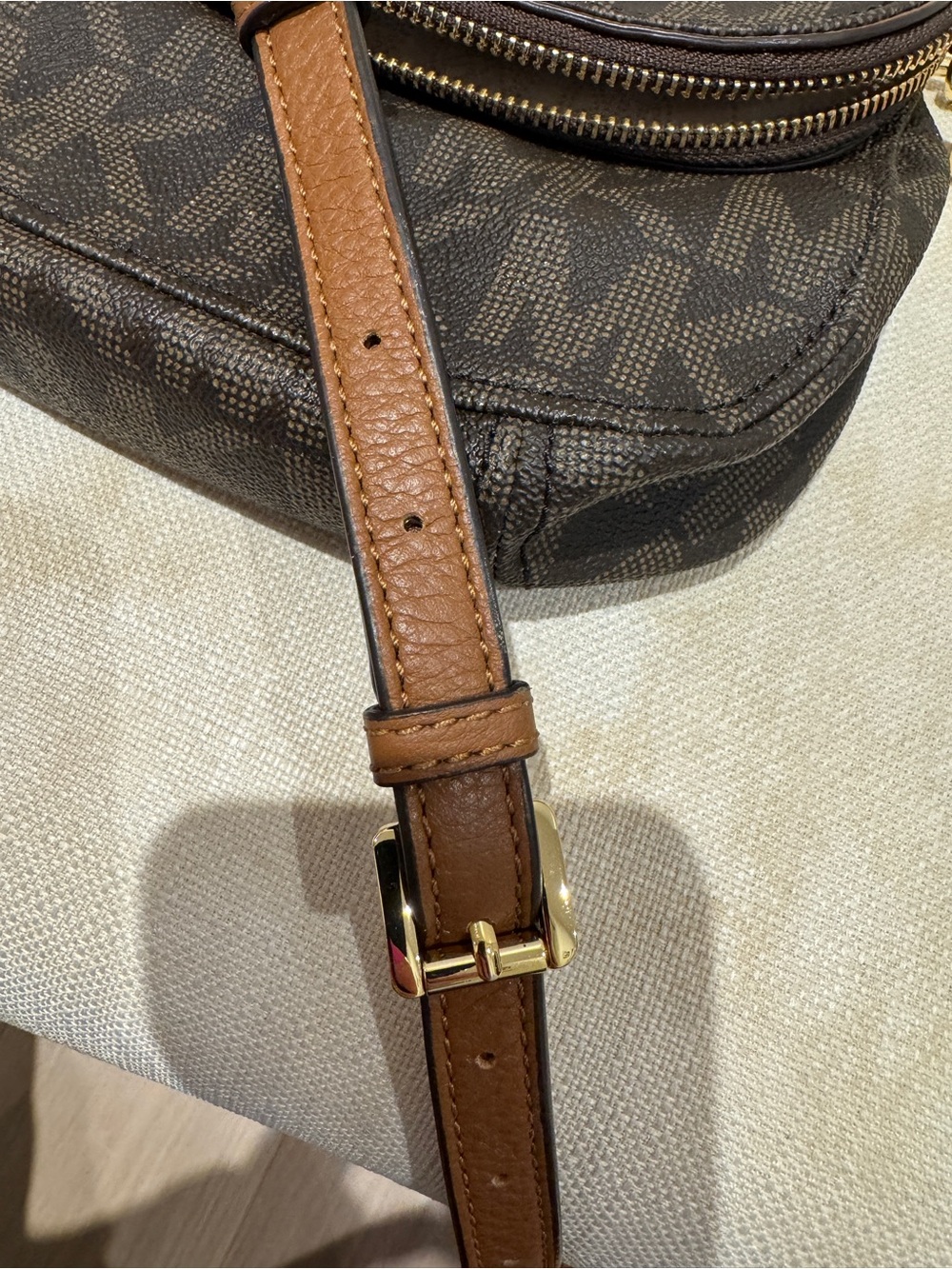 Michael Kors Brown MK Logo Crossbody with Gold Hardware NWOT - Picture 6 of 7